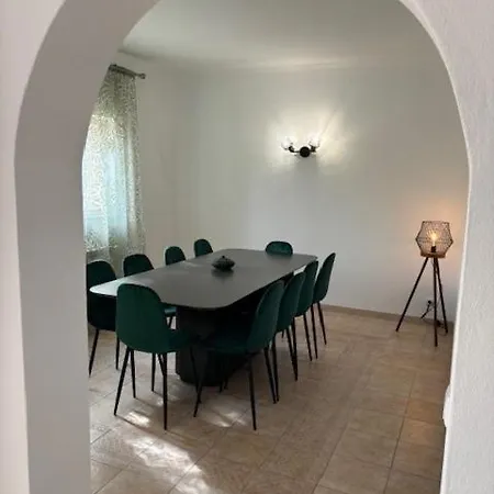 Galvana Villa Guia (Faro)